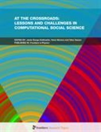 At the crossroads : lessons and challenges in computational social science